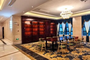 Unclassified image, 2 of 194, button - Nujiang East Wenhao hotel (Lushui)