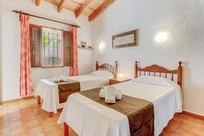 3 makuuhuonetta, Wi-Fi, vuodevaatteet