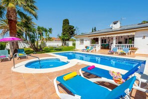 Pool - Villa Aran by Villa Plus (Calahonda)
