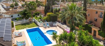 Villa Aran by Villa Plus