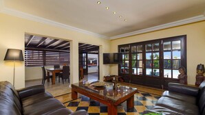 Interior - Villa Zen by Villa Plus (Montaña Roja)