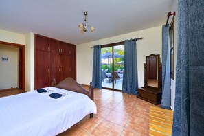 4 Schlafzimmer, WLAN, Bettwäsche