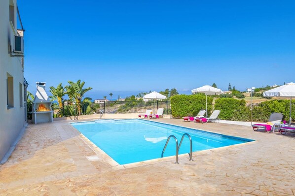 Pool - Villa Antria by Villa Plus (Peyia)