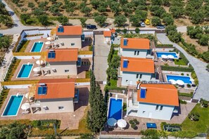 Exterior - Villa Vilenia Anemelia by Villa Plus (Katastari)