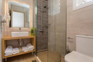 Hair dryer, towels - Villa Vilenia Anemelia by Villa Plus (Katastari)