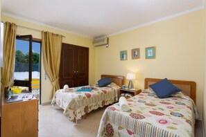 4 bedrooms, iron/ironing board, free WiFi, bed sheets - Villa Verao Sol by Villa Plus (Albufeira)