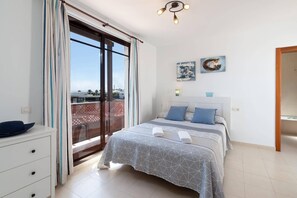 3 bedrooms, WiFi, bed sheets
