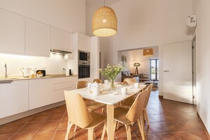House | Private kitchen | Fridge, microwave, stovetop, dishwasher - Quinta da Baleeira (Tavira)