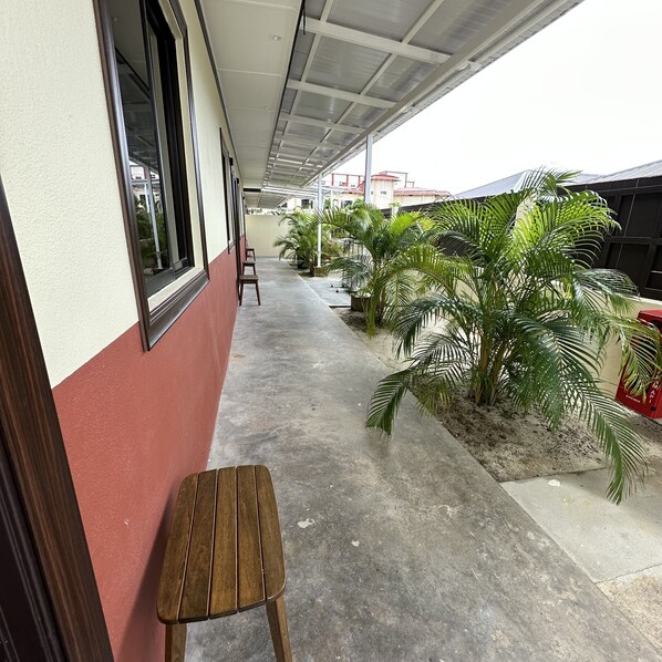 Comfort Villa | Terrace/patio - Adina Pool Villa Cenang Langkawi 3B4R (Langkawi)