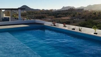 Alberca al aire libre