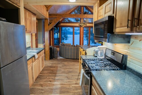 Mercer, WI Beautiful Flambeau Flowage Cabin