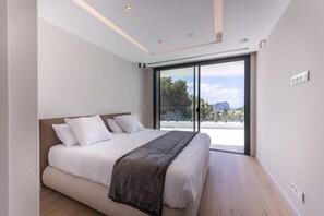 4 bedrooms, iron/ironing board, free WiFi, bed sheets - Graham Holiday Rentals - Icon (Benissa)