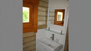 Een douche, toiletpapier