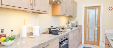 Fridge, dishwasher, electric kettle, toaster