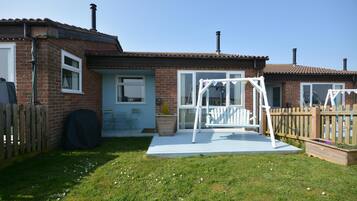 Cottage, Multiple Beds | Exterior