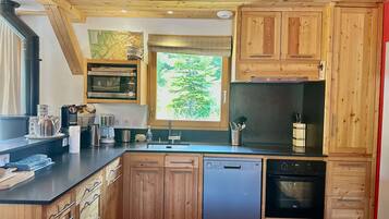 Réfrigérateur, lave-vaisselle