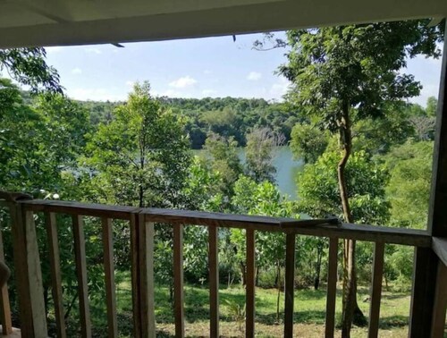 Mountain lake Cabin for up to 5 guests -a relaxing getaway