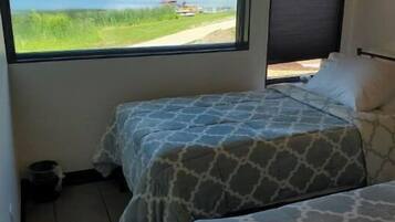 2 chambres, Wi-Fi gratuit, draps fournis