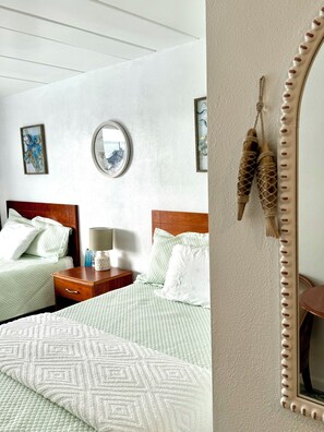 1 bedroom, free WiFi, bed sheets