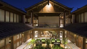 Exterior - Huayu Donglin Boutique Holiday Hotel (Lijiang)