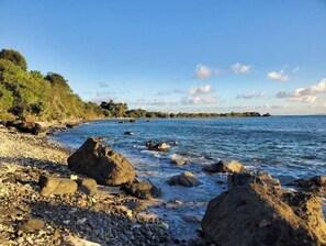 Liegestühle, Strandtücher