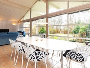 House | Dining - 8 Person Holiday Home in Gilleleje (Gilleleje)