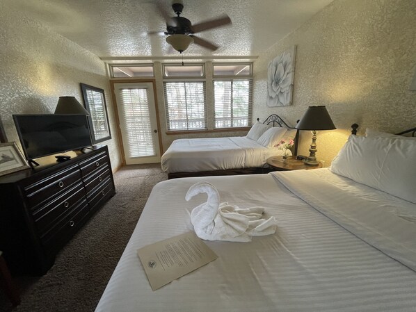 2 bedrooms, iron/ironing board, WiFi