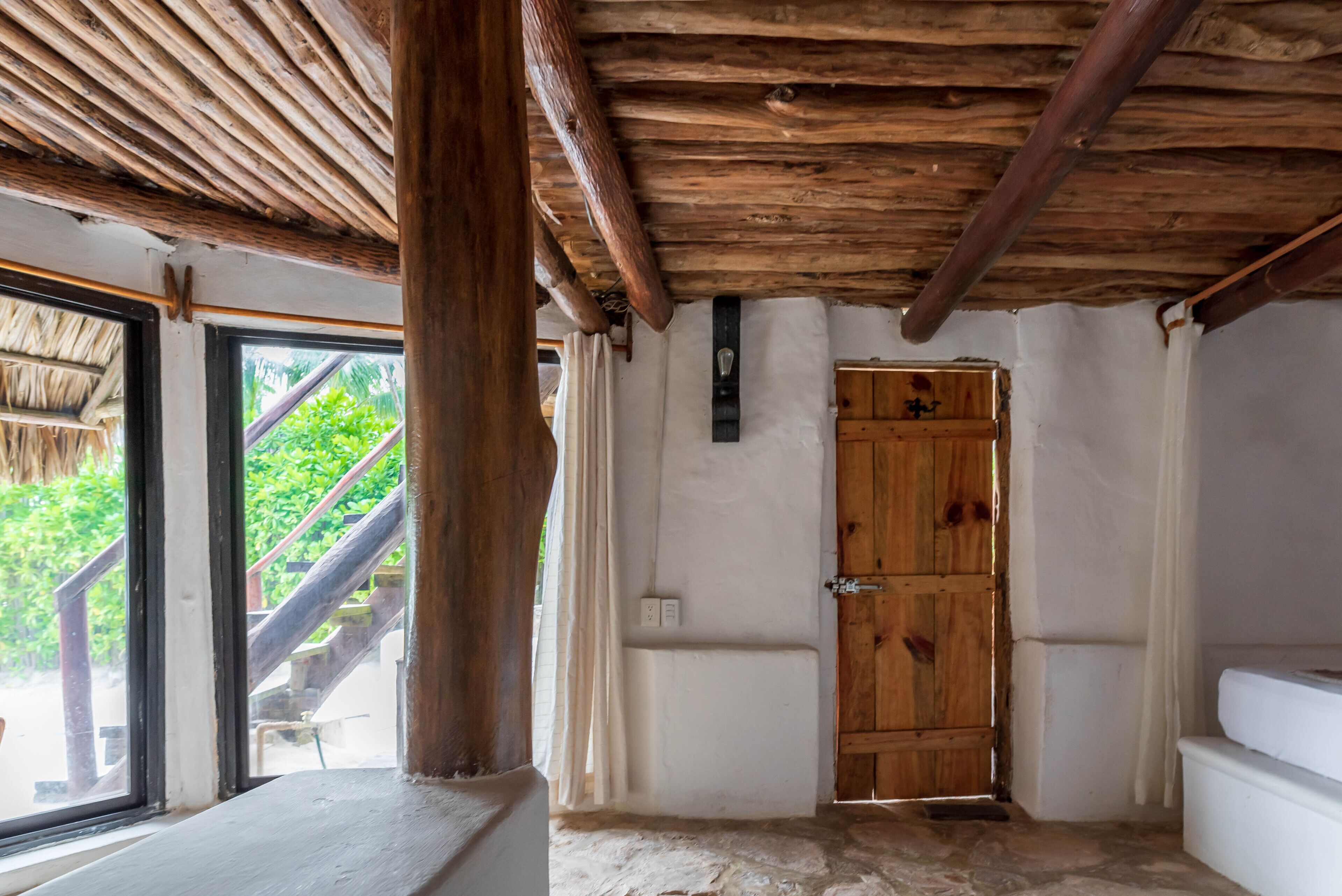 In-room safe, iron/ironing board, free WiFi, bed sheets