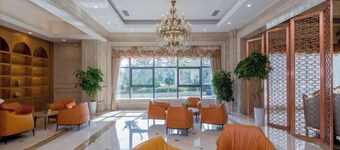Vienna International Hotel (Huanggang Dongmen Road)