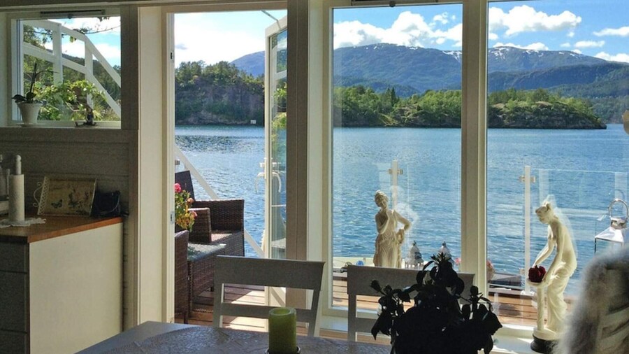 6 Person Holiday Home in Tysse-by Traum