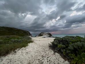 Liegestühle, Strandtücher