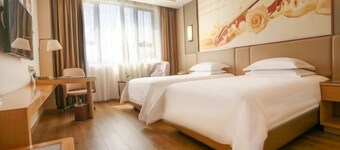 Vienna International Hotel (Wenzhou Avenue Railway Store)