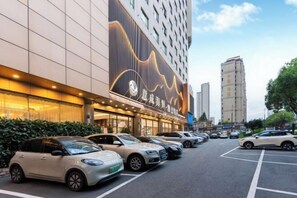 View from property - Vienna International Hotel (Wenzhou Avenue Railway Store) (Wenzhou)