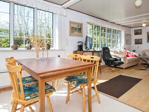 House | Dining