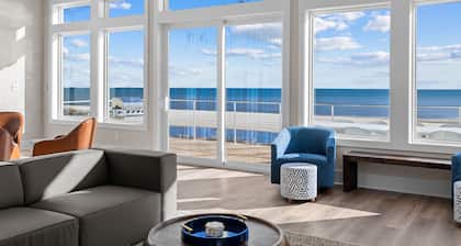 Isla Del Oro: 4th of July week now available as a Friday or Saturday check in!