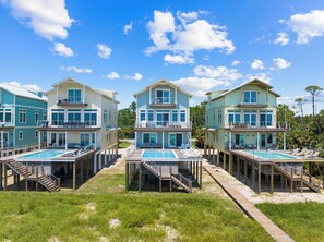 Exterior - Silver Strand: Large 7 BR Beachfront Home- Sleeps 24, Pet Friendly, Priv. Pool (Indian Pass)