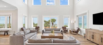 Skinny Legs: Stunning 10 BR Beachfront Home- Priv. Pool, Arcade Games, Sleeps 32