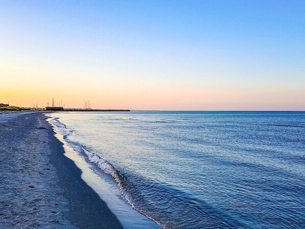 House | Beach - 12 Person Holiday Home in Albaek (Aalbaek)