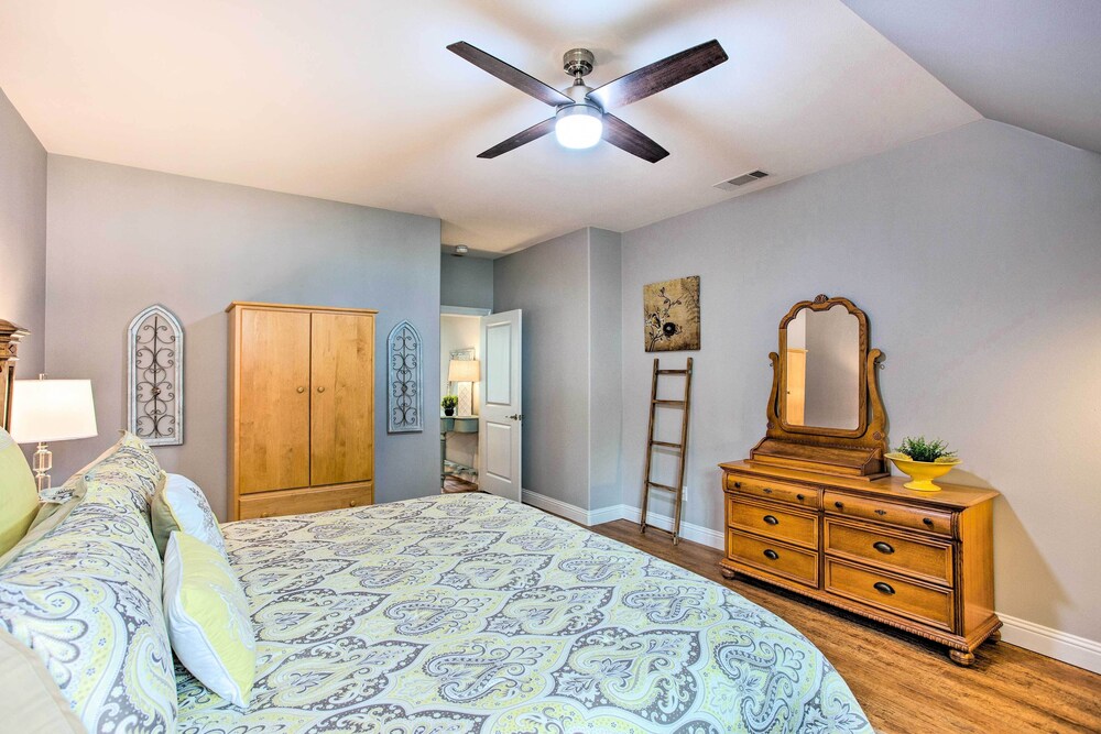 Waterfront Lake Tawakoni Home w/ Fire Pit! Hunt County Vrbo