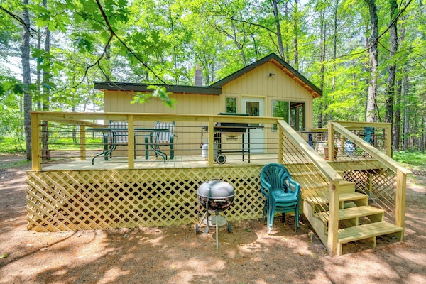 Marquette Vacation Rental | 1BR | 1BA | 650 Sq Ft | 2 Steps Required