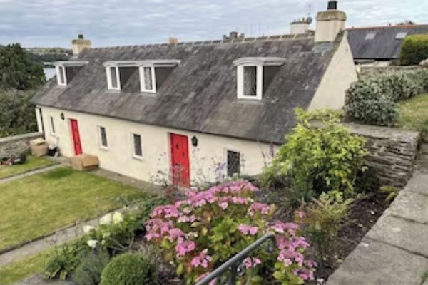 The cottages are in pairs - there are two pairs facing each other