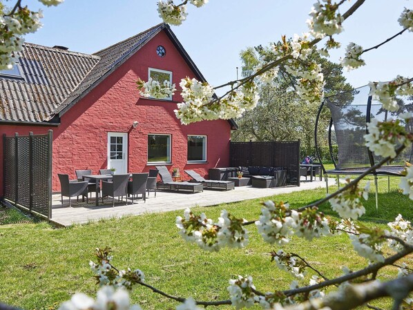 House | Dining