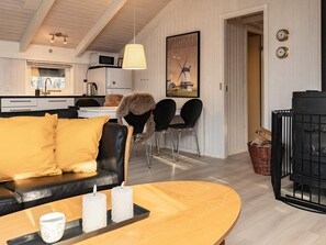 House | Interior - 6 Person Holiday Home in Hals (Hals)