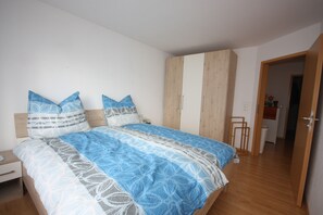2 bedrooms, free WiFi, bed sheets