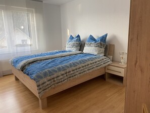 2 Schlafzimmer, kostenloses WLAN, Bettwäsche