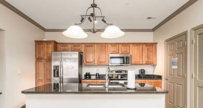 Minimalistic 1BR Keystone