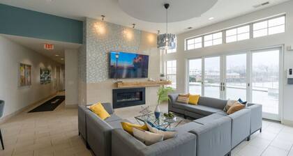 Stylish 1BR in at the Crossing