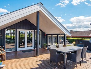 House | Dining - 7 Person Holiday Home in Hejls (Hejls)