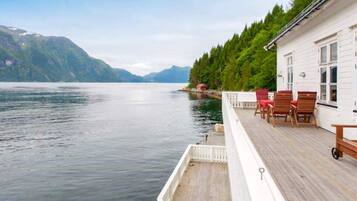 House | Terrace/patio