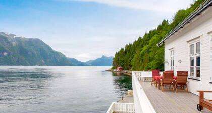 8 Person Holiday Home in Orskog-by Traum